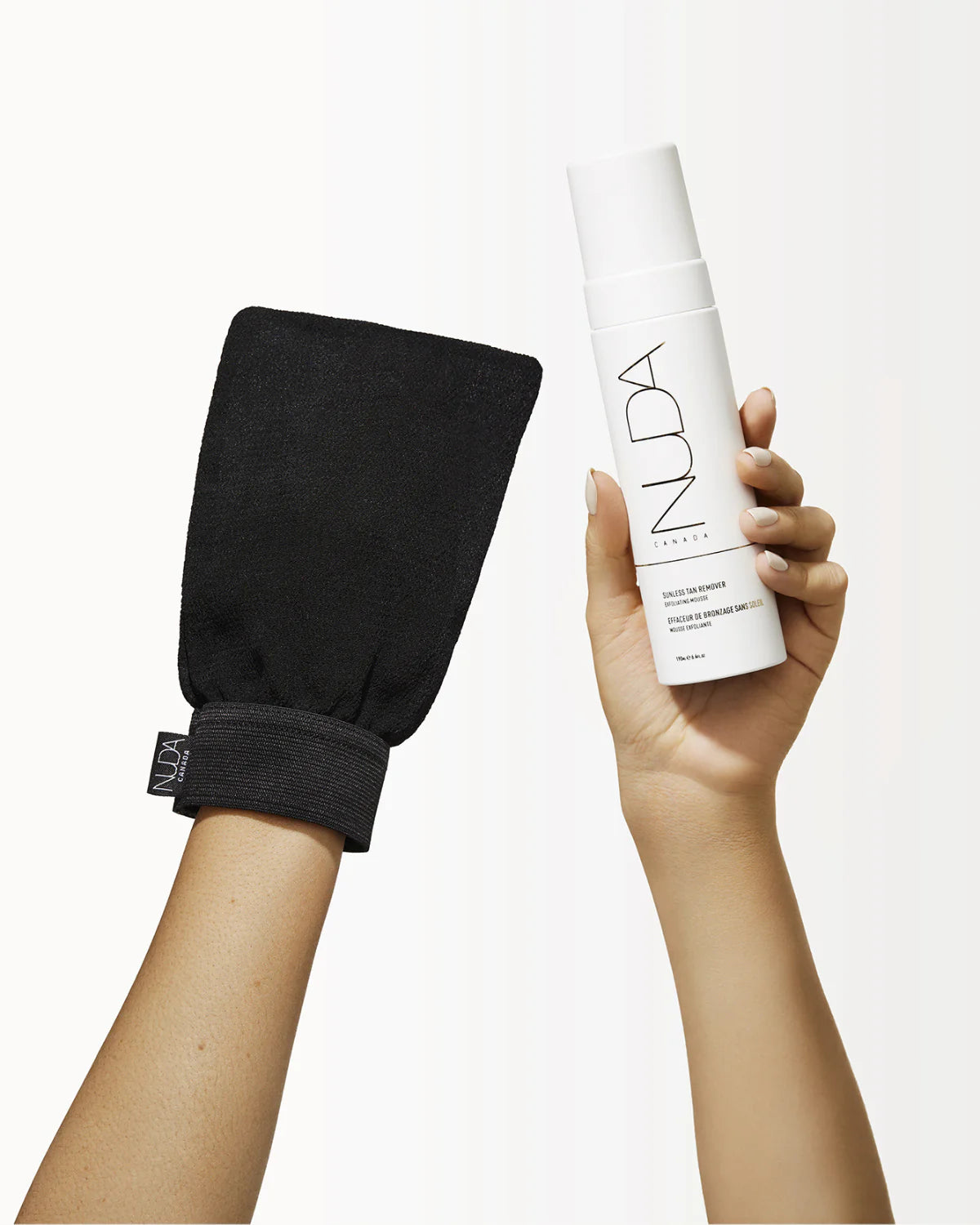 NUDA EXFOLIATING MITT